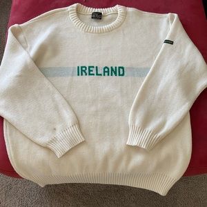Sweater Blarney Castle Design